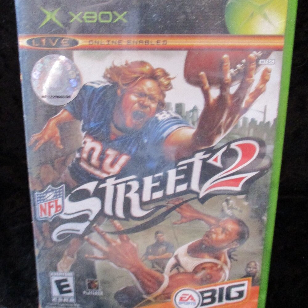 Pre-Owned 2004 EA Sports NFL Street 2 XBOX Video Game & Case